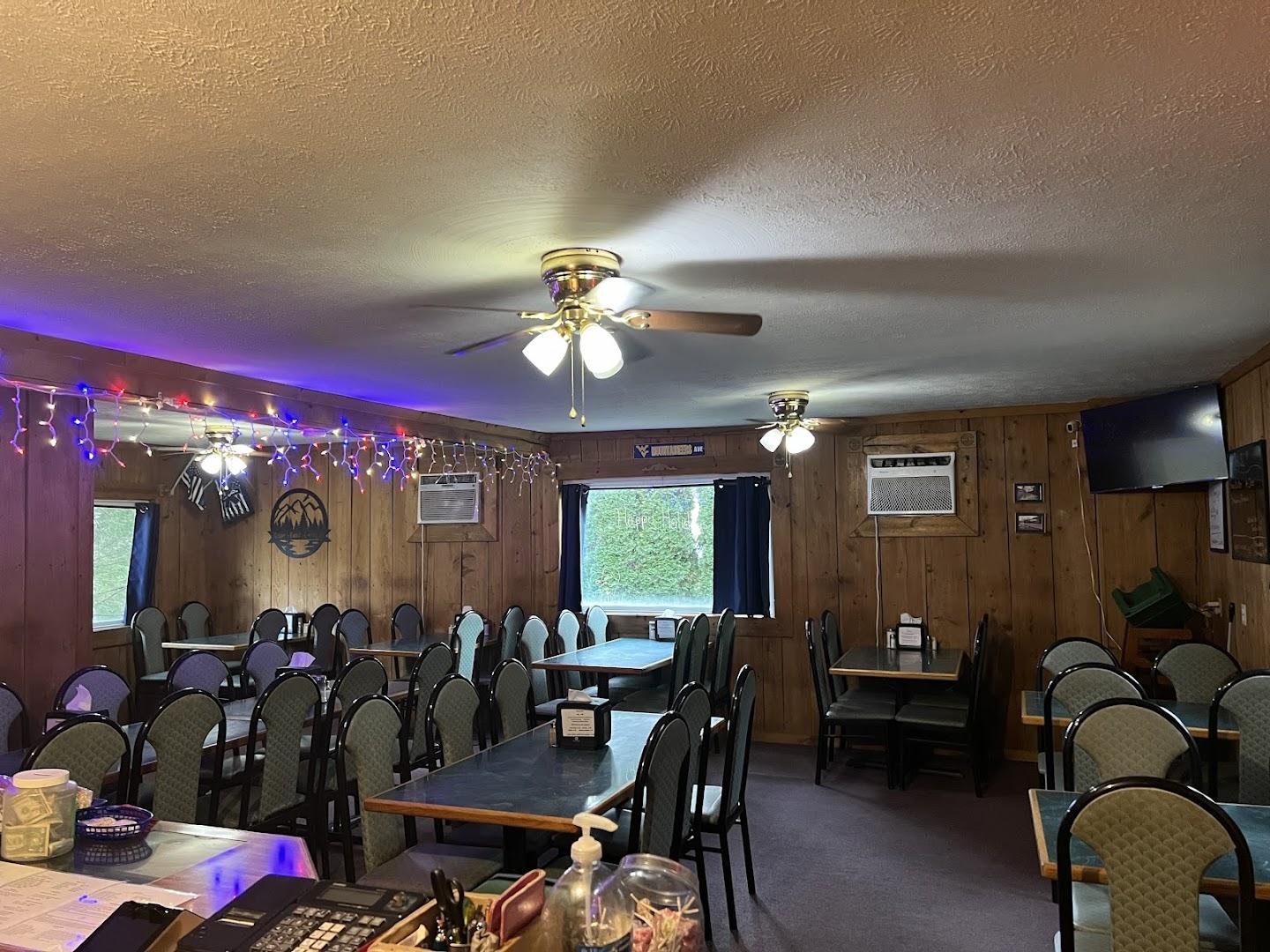 Minney's Family Restaurant